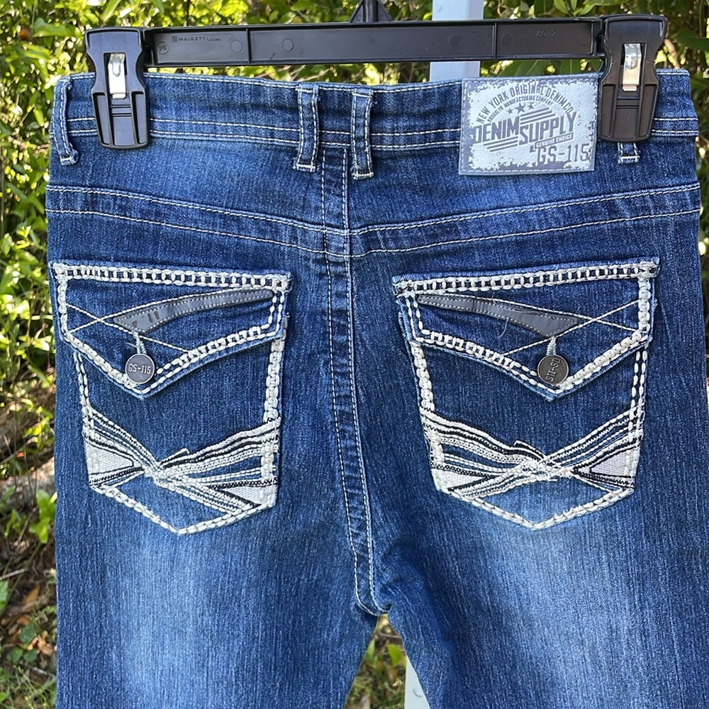 GS-115 Size 18 - Picture 3 of 5